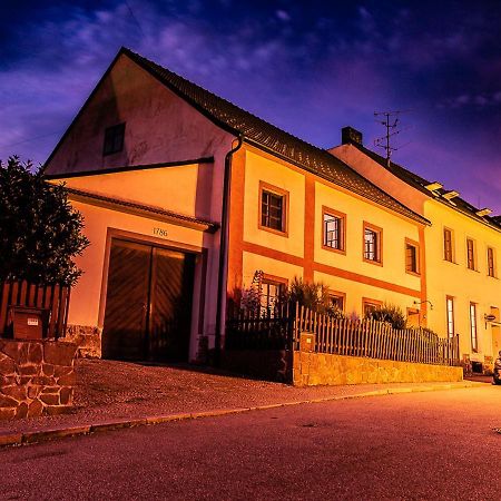 Penzion 1670 Nové Hrady Exteriör bild