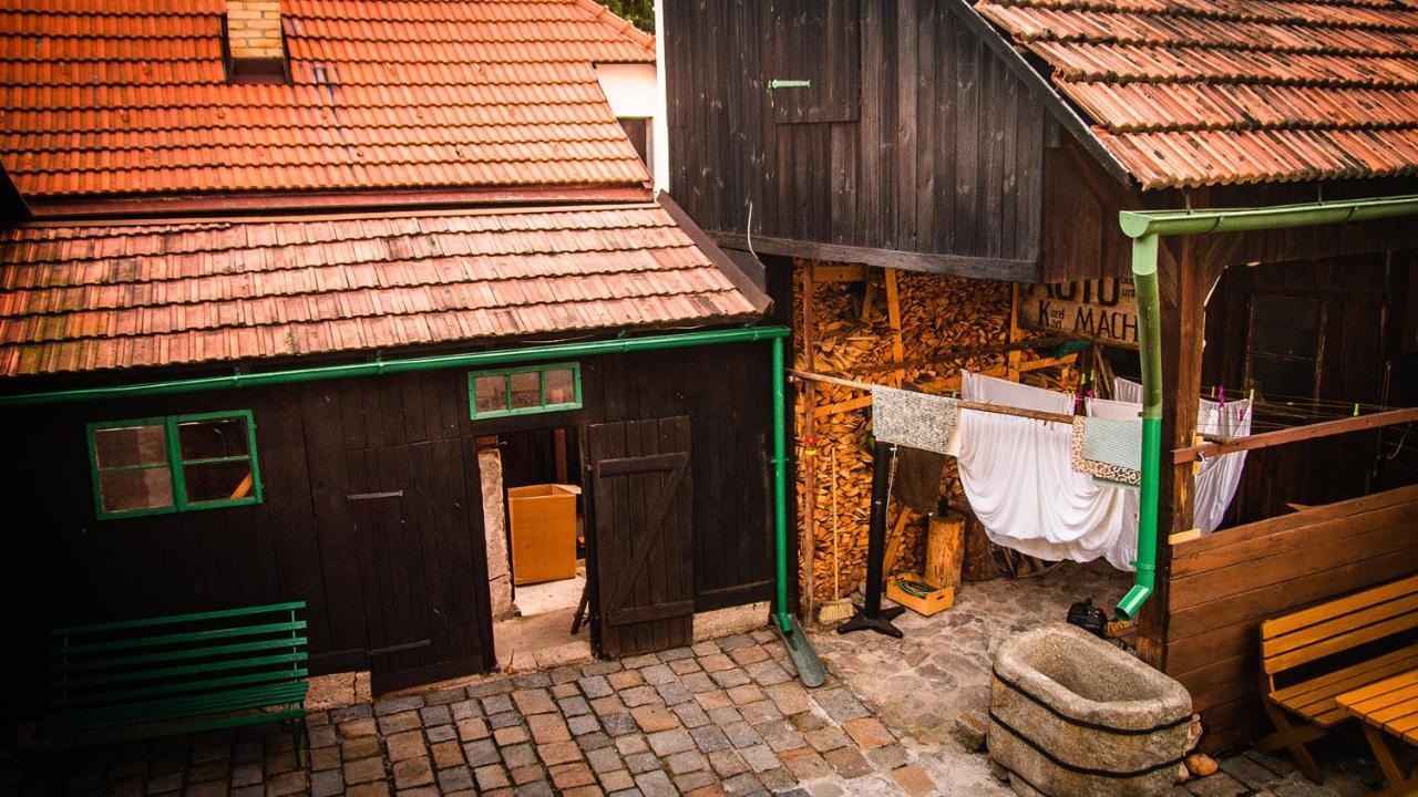 Penzion 1670 Nové Hrady Exteriör bild